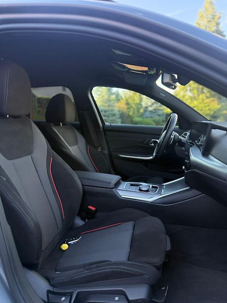 BMW Řada 3 (2024) Prodám BMW řady 3 - fotka 17 z 20