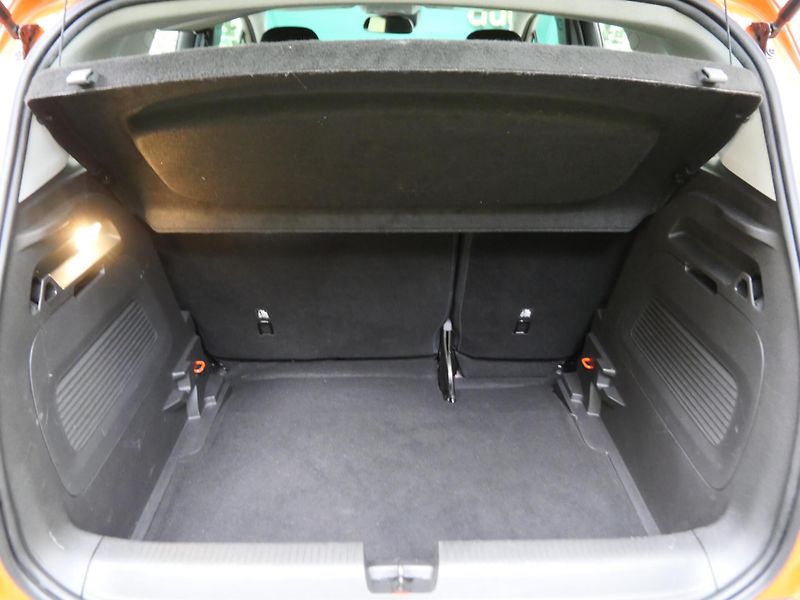 Opel Crossland X - fotka 25 z 25