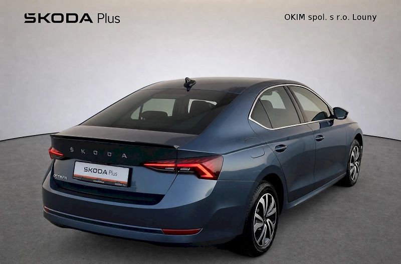 Škoda Octavia (2020) Style Plus 1,5 Tsi 110 Kw - fotka 2 z 37