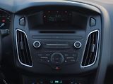 Ford Focus (2015) TREND SPORT 1.0 92kW, ČR, Tažn - náhled 16