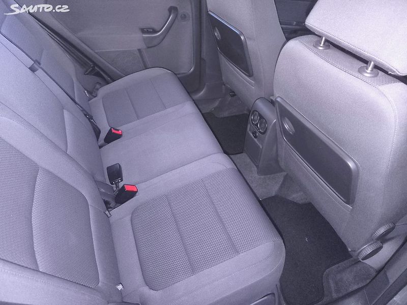Volkswagen Golf Plus TDI BEZ DPF,120KM,PĚKNÝ,VÝBAVA - fotka 8 z 29