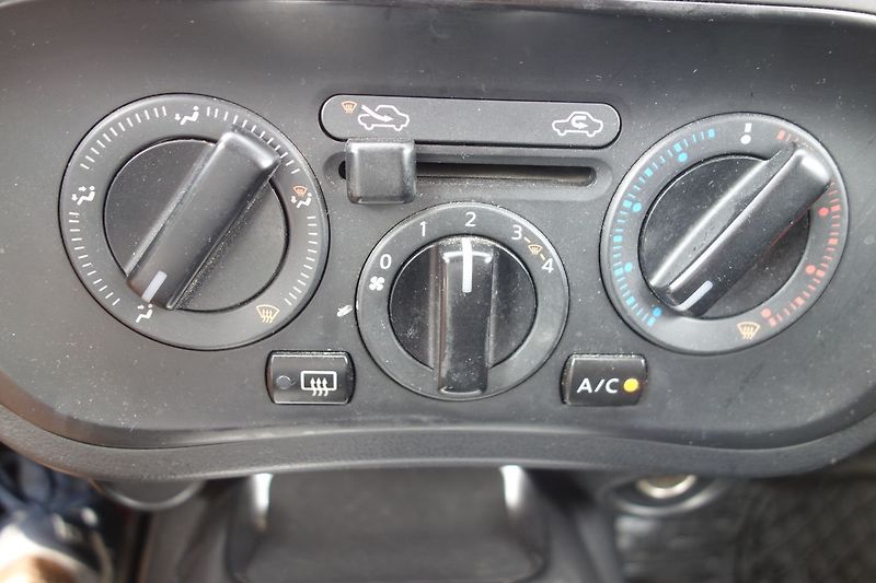 Nissan Juke 1,5DCi NAJ.127000 km !!! - fotka 27 z 34