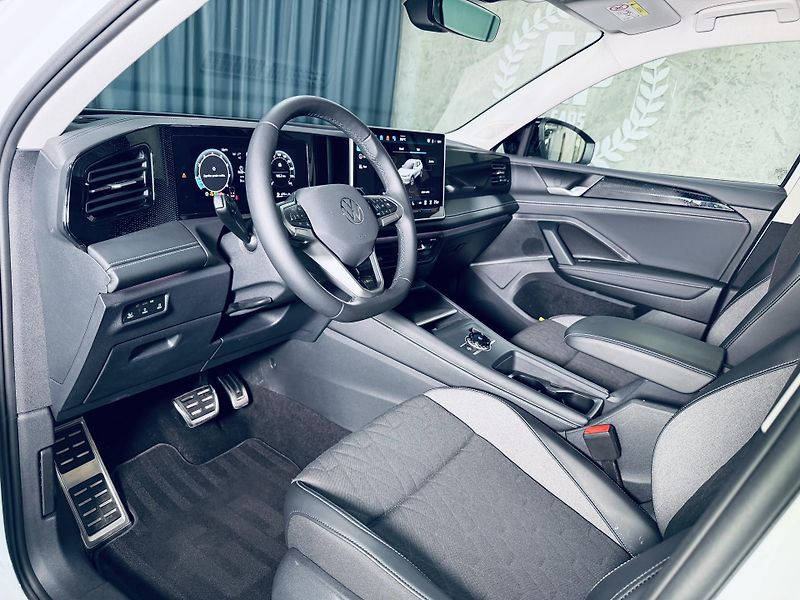 Volkswagen Tiguan (2025) *GOAL*LED*TAŽ*ACC* - fotka 12 z 35