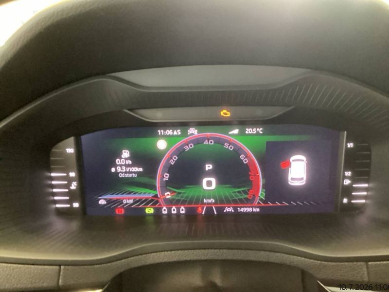 Škoda Karoq Sportline 2,0 TSI 140kW DSG7 4 - fotka 5 z 7