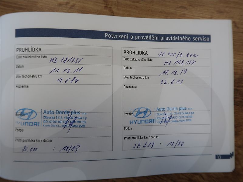 Hyundai i30 1,0 T-GDi,88kW,1majČR,serv.kn. - fotka 26 z 29