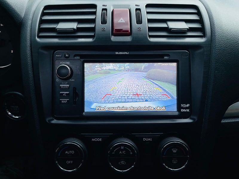 Subaru XV 2.0i 4x4 AUT VÝHŘEV SERVISKA - fotka 36 z 51