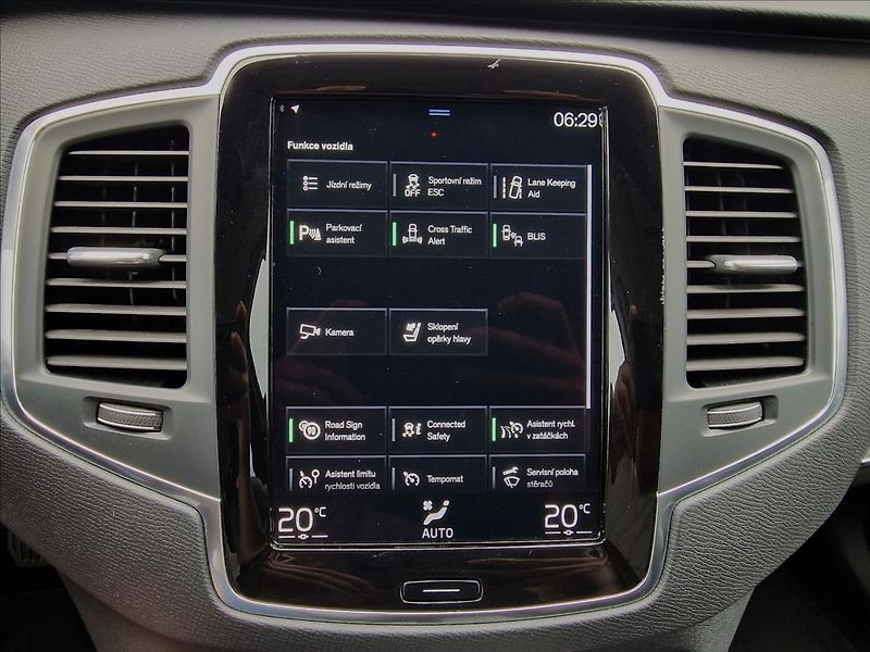 Volvo XC90 B5 AWD MomentumPro, 7-míst,ČR - fotka 26 z 50