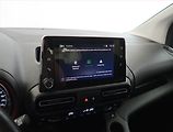 Opel Combo (2019) Enjoy 1.2 Turbo, 7Míst, 1Maj - náhled 16