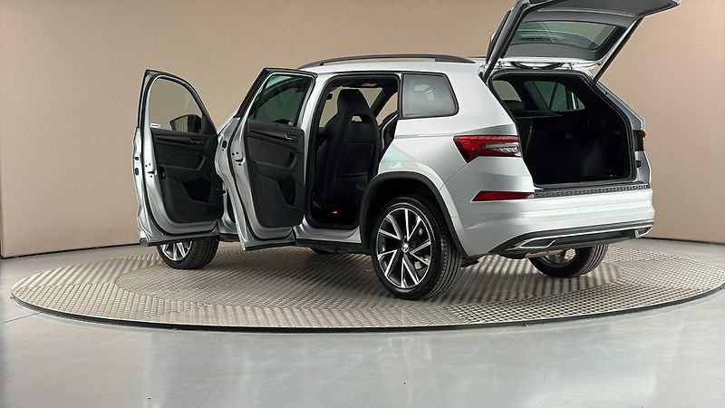 Škoda Kodiaq 2.0 TDI DSG 4x4 Sportline - fotka 7 z 29