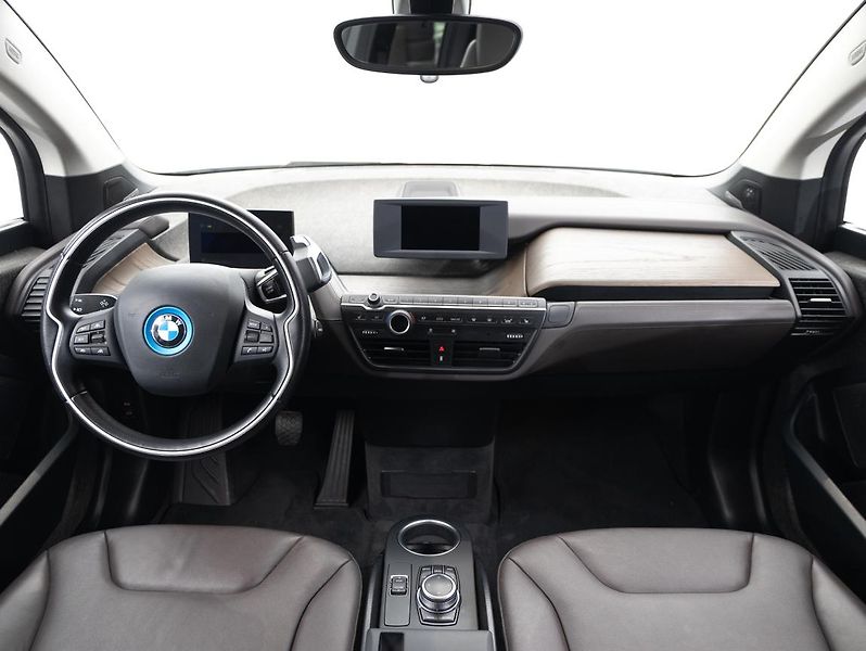 BMW i3 i3s - fotka 13 z 22