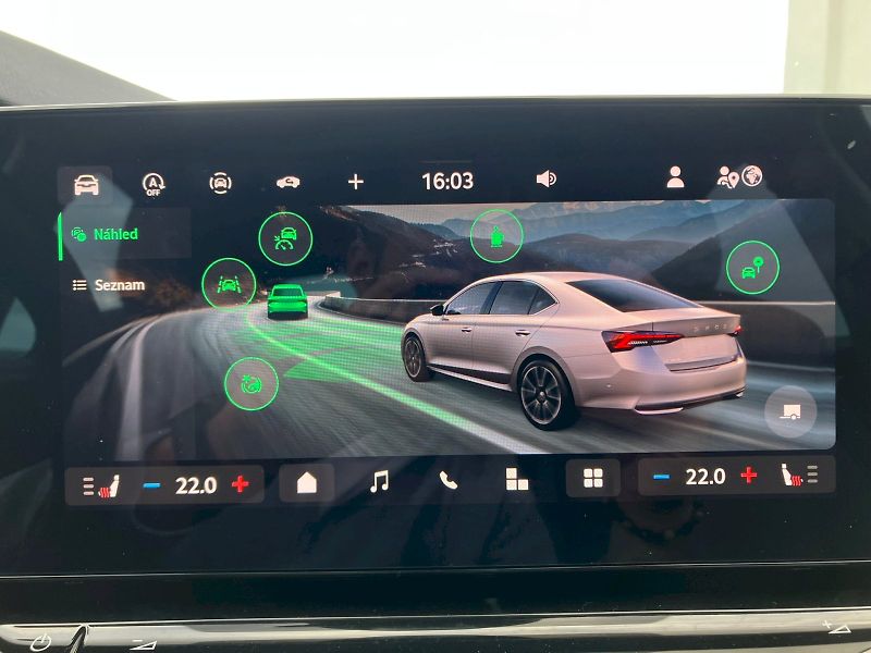 Škoda Octavia (2024) TOP SELEC TD 110/2.0 A7F - fotka 22 z 32