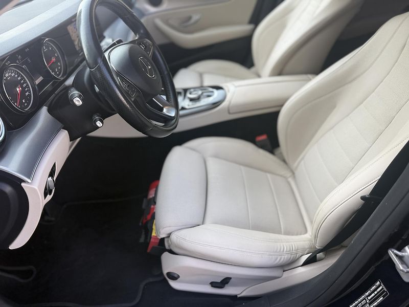 Mercedes-Benz Třídy E 200 CDi - fotka 12 z 23