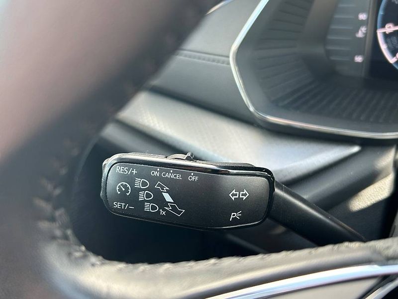 Škoda Octavia Ambition 6MP 2,0TDI - fotka 13 z 23
