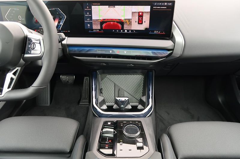 BMW X3 20 xDrive - fotka 4 z 16