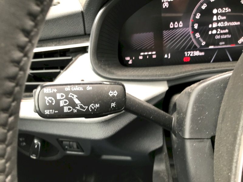 Škoda Scala (2025) SELEC TSI 85/1.0 M6F - fotka 16 z 28