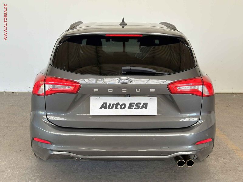 Ford Focus (2019) 1.0 EB, ST-Line, LED, navi - fotka 5 z 19