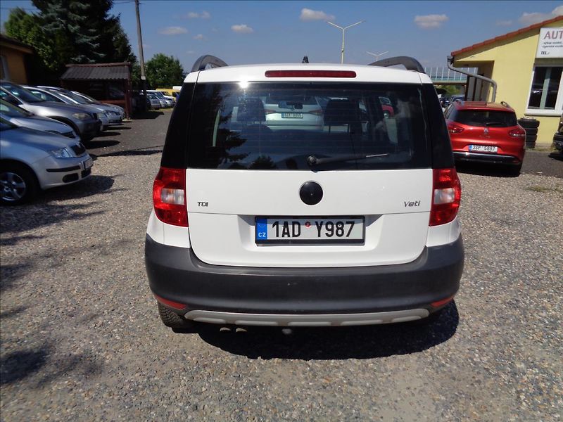 Škoda Yeti 2,0 - fotka 6 z 18