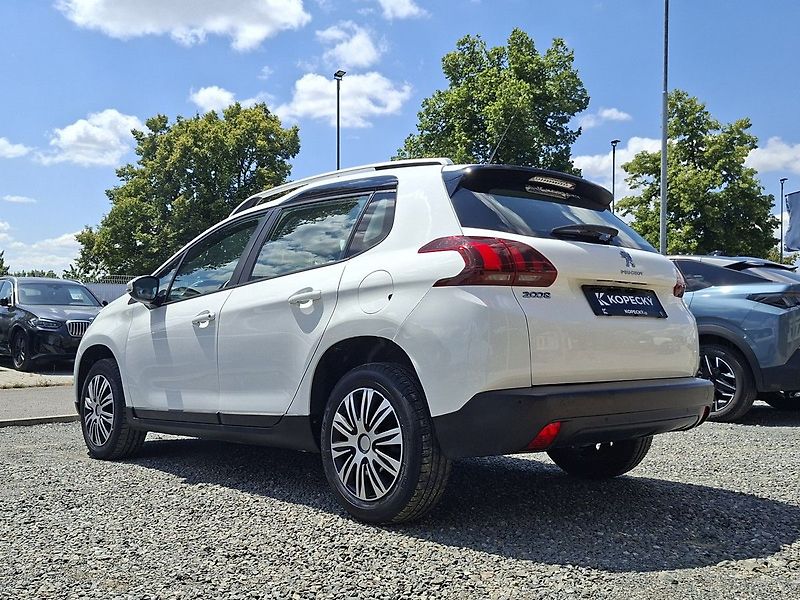 Peugeot 2008 1,2 PT 130k M6 2.MAJ - fotka 3 z 23