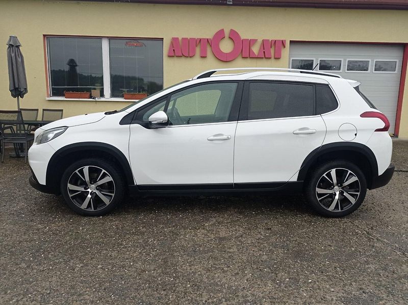 Peugeot 2008 1.5 75kW/Navi/1Maj/TOP - fotka 6 z 40