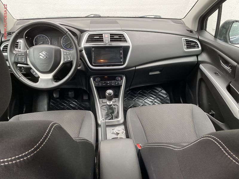 Suzuki SX4 (2016) 1.4 i 4x4, 1.maj,ČR, AC - fotka 8 z 19