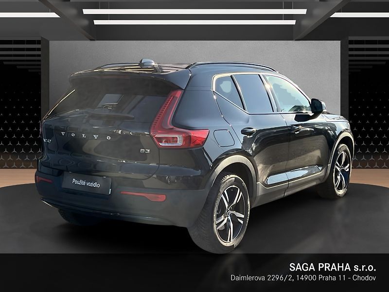 Volvo XC40 B4 Core DCT - fotka 4 z 18