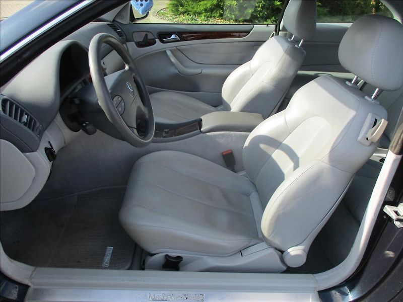 Mercedes-Benz CLK 2,0 i 150kw Kompressor Automat - fotka 7 z 29