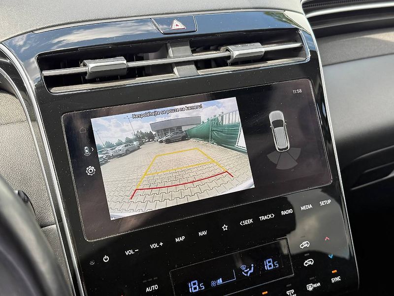 Hyundai Tucson (2021) 1.6 T-GDI 110 kW Smart 4x4 - fotka 13 z 24