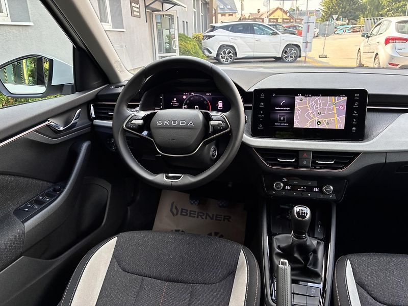 Škoda Kamiq 85kw, TOP SELECTION,1.MAJITEL. - fotka 17 z 31