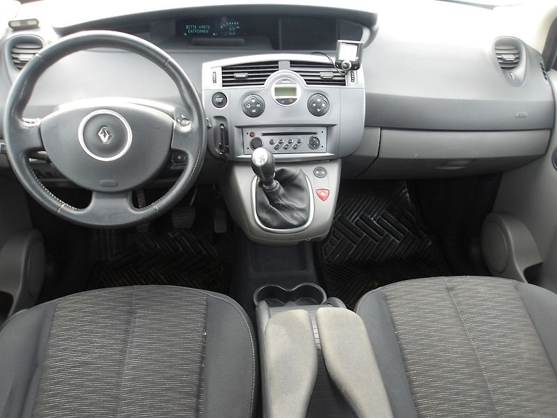 Renault Scénic 1,5DCi PĚKNÝ ! - fotka 12 z 26