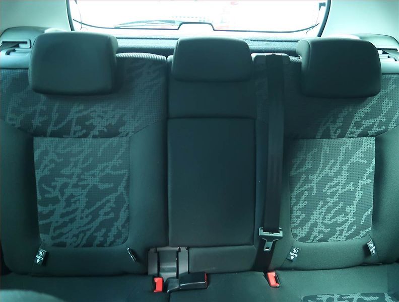 Peugeot 3008 (2010) 1.6 HDi, Tempomat - fotka 10 z 14