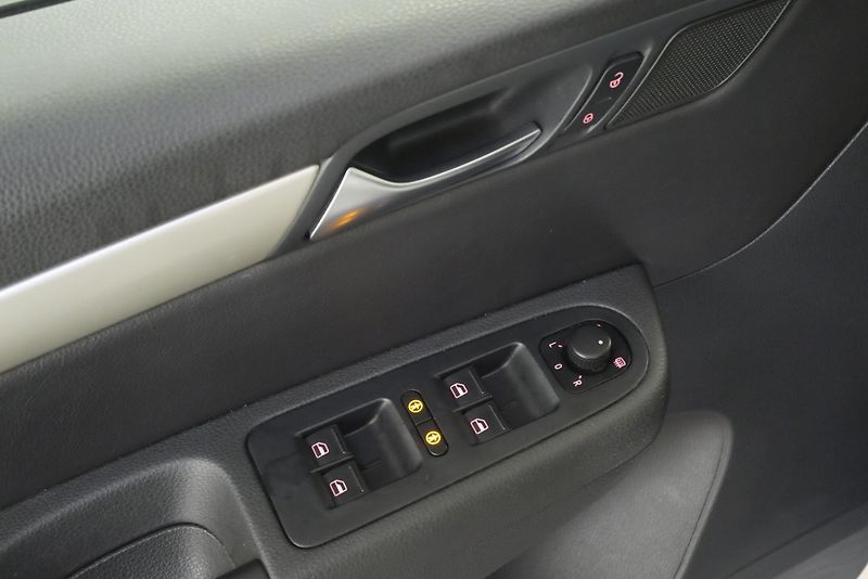 Seat Alhambra - fotka 11 z 30