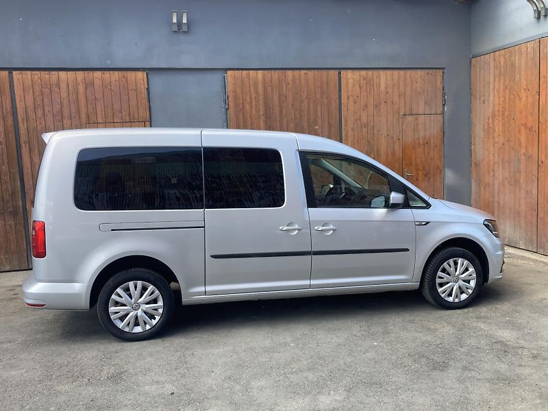 Volkswagen Caddy (2019)  MAXI 2,0TDi 7 míst záruka km - fotka 8 z 21