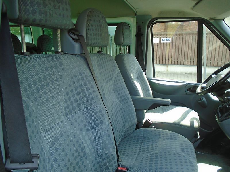 Ford Transit (2014) 2.2 TDCi 9 míst BUS L3H2 Klima - fotka 18 z 31