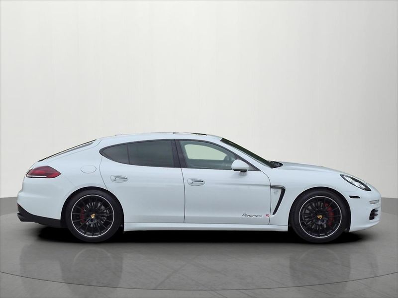 Porsche Panamera 3,0 309 KW Sport Chrono DPH - fotka 8 z 25