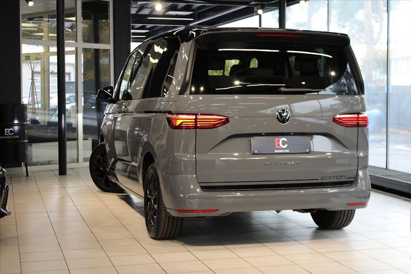 Volkswagen Multivan T7 TDi DSG Edition ACC/NezTop/ - fotka 34 z 36