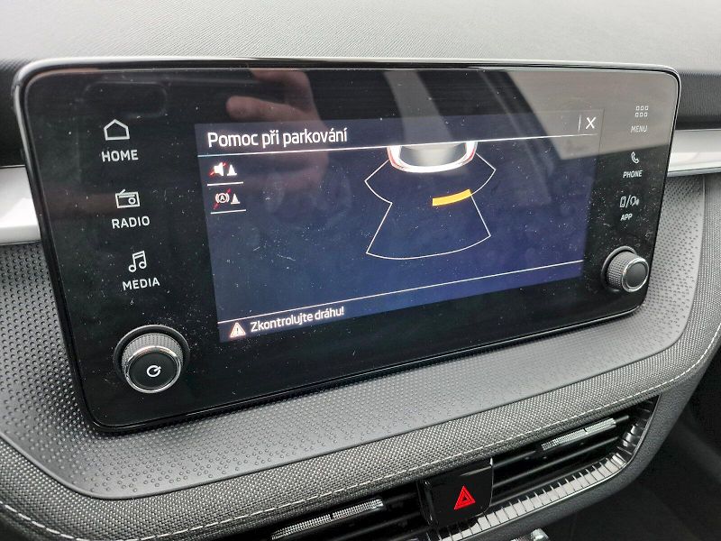 Škoda Fabia (2024) Top Selection 1.0 TSI 70kW - fotka 17 z 25