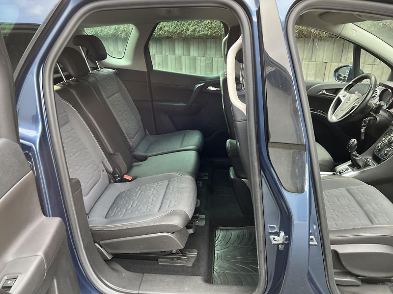 Opel Meriva 1.6 CDTi 100 kW NOVÁ STK - fotka 8 z 20
