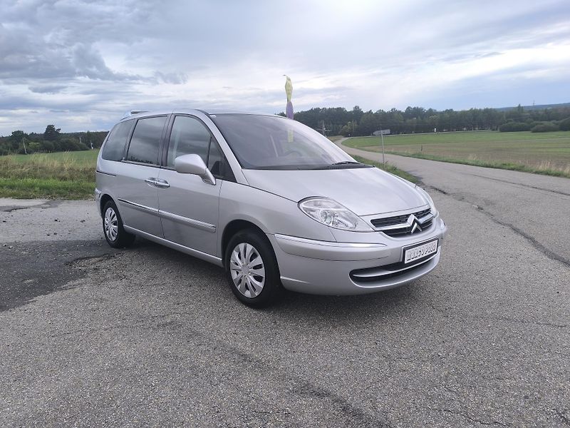 Citroën C8 (2011) 2.0 7MÍST - fotka 1 z 41