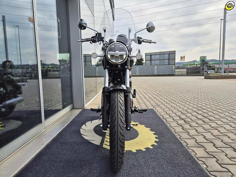 Royal Enfield Meteor 350 (2026) - fotka 31 z 42