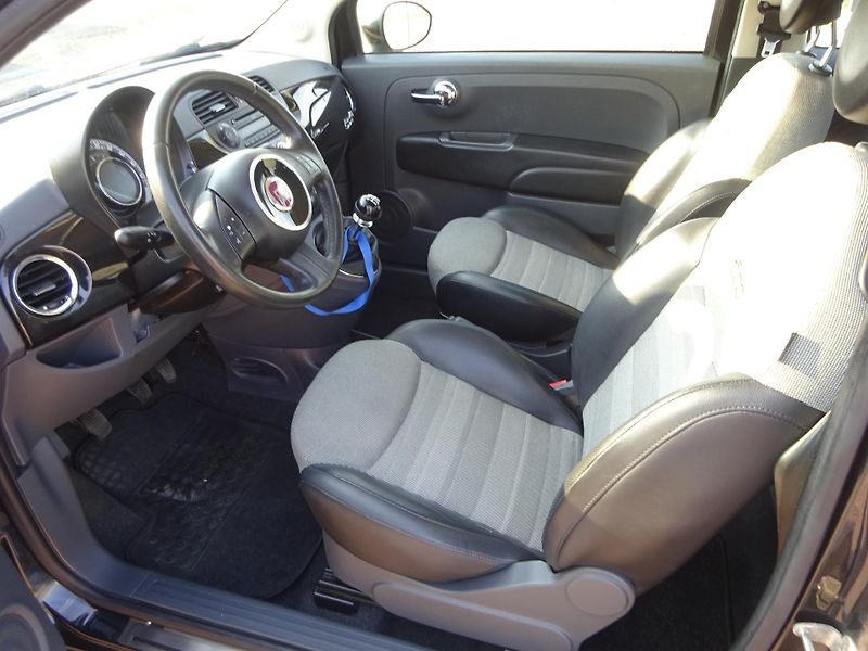 Fiat 500 (2013) 1.2i 51kW Cabrio Lounge - fotka 4 z 28