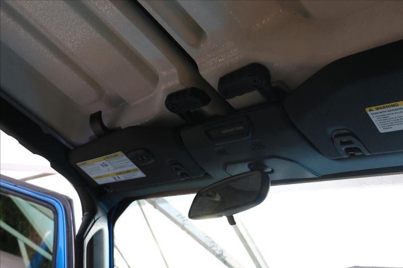 Jeep Gladiator 3,6 V6 - fotka 50 z 63
