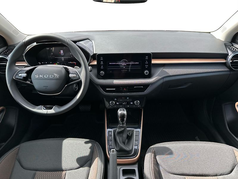 Škoda Fabia (2025) 1,0 TSI 85 kW 7-stup. automat. - fotka 10 z 22