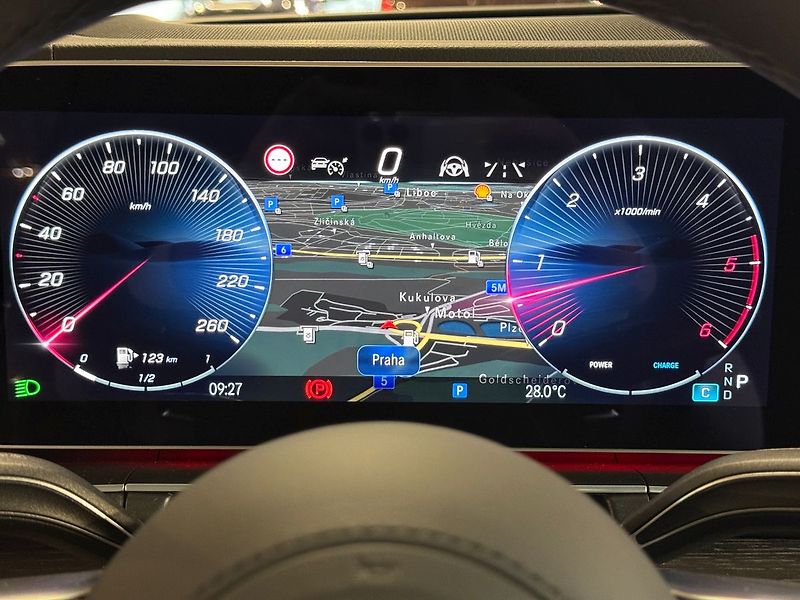 Mercedes-Benz GLE 450d 4MATIC, Masáž,AMG Premium - fotka 24 z 47