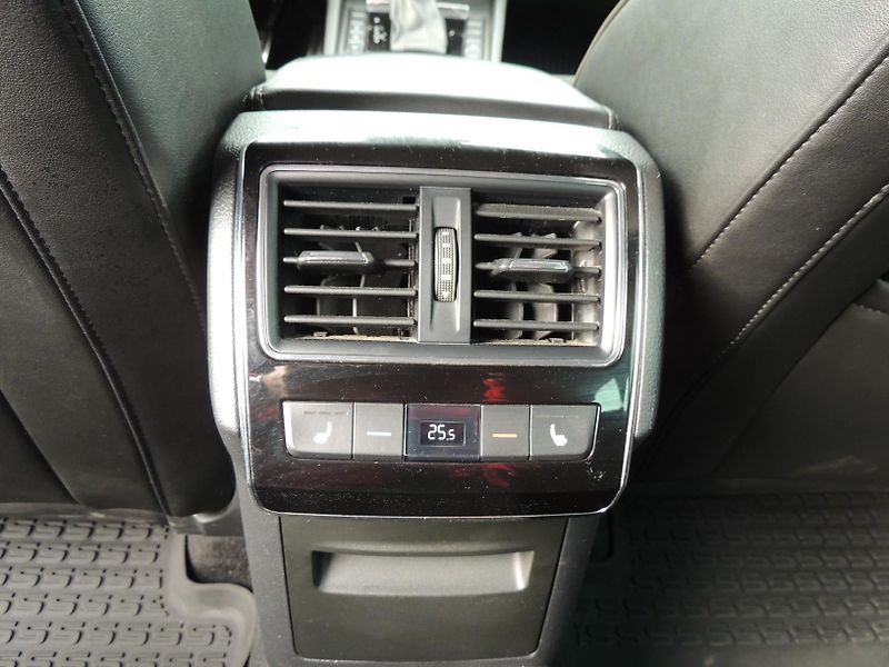 Škoda Superb (2020) SCOUT,2.0TDI,147KW,DSG,4x4,Taž - fotka 54 z 67