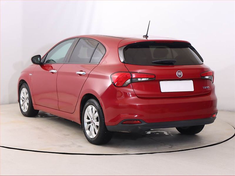 Fiat Tipo (2017) 1.4 16V, Serv.kniha, Tempomat - fotka 4 z 19