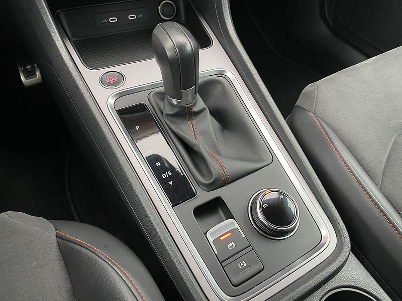 Seat Ateca 1,5 TSI 110 kW FR DSG - fotka 22 z 27