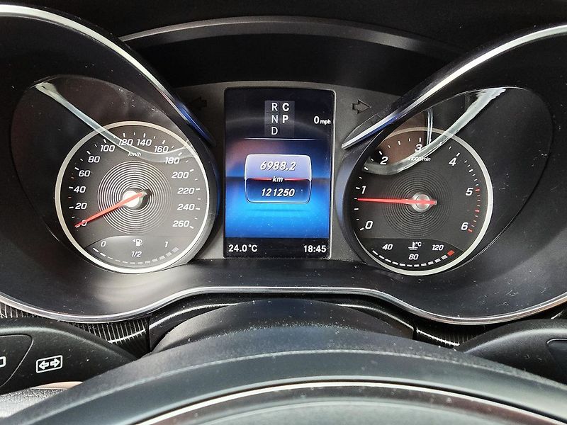 Mercedes-Benz Třídy V V 220d 120kW LONG 6míst ČR DPH - fotka 38 z 50