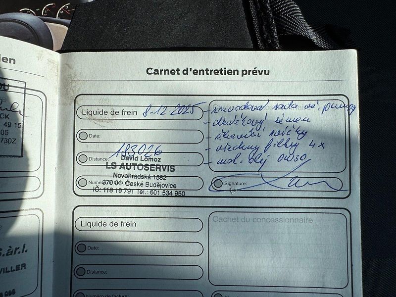 Mazda 6 (2014) Sport Combi 2.0i Attraction - fotka 30 z 36