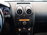 Nissan Qashqai (2010) 1.6, Tempomat, Park. senzory - náhled 12