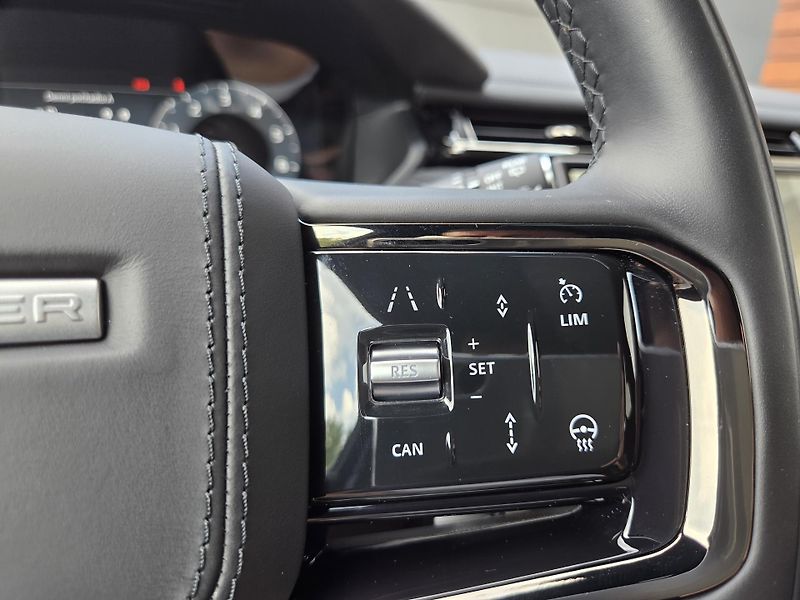 Land Rover Range Rover Velar (2026) P400e Dynamic SE PANO R21 TOP - fotka 24 z 61